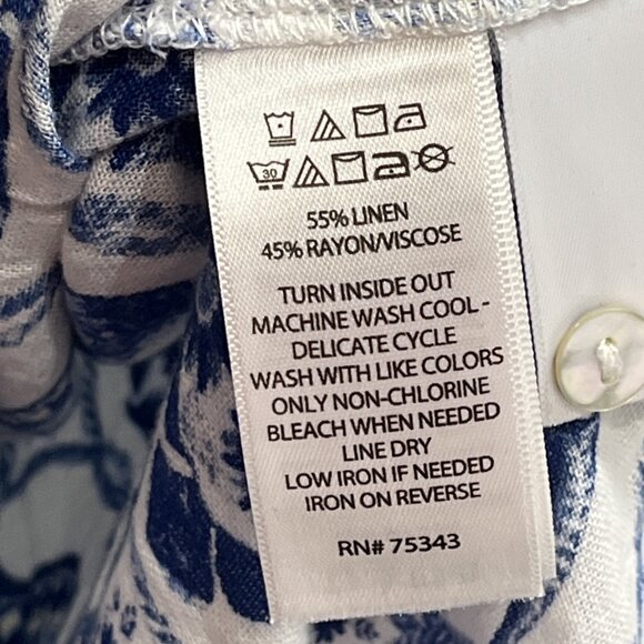 Isaac Mizrahi New York Top Womens M Blue Fish Print Linen Blend Button Shirt - Picture 6 of 8